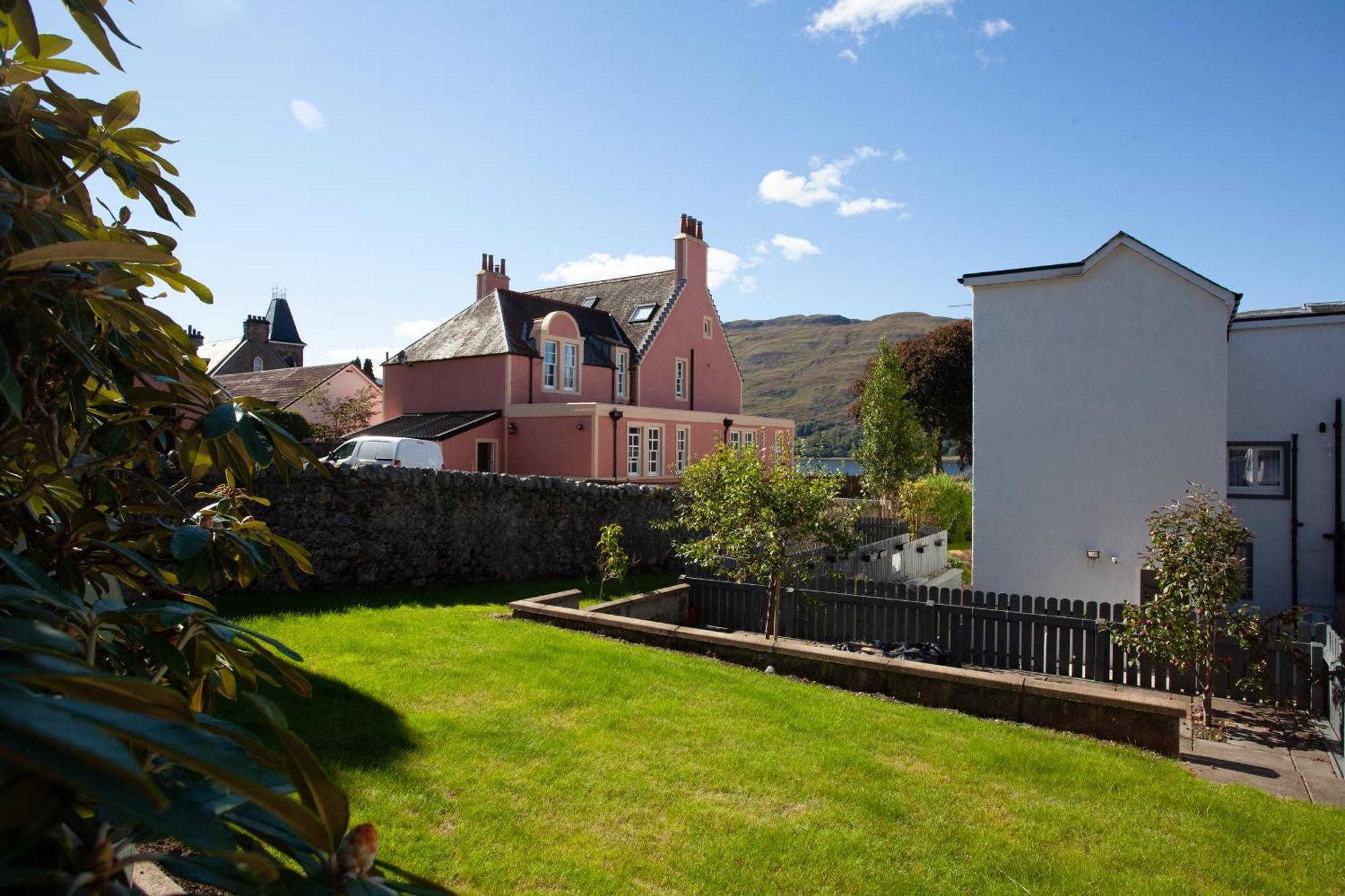 Lochiel Villa Guest House Fort William Extérieur photo